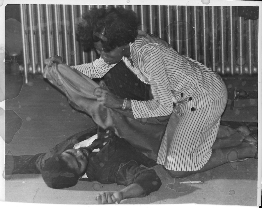 Tambourines - Buddy/Laura1975